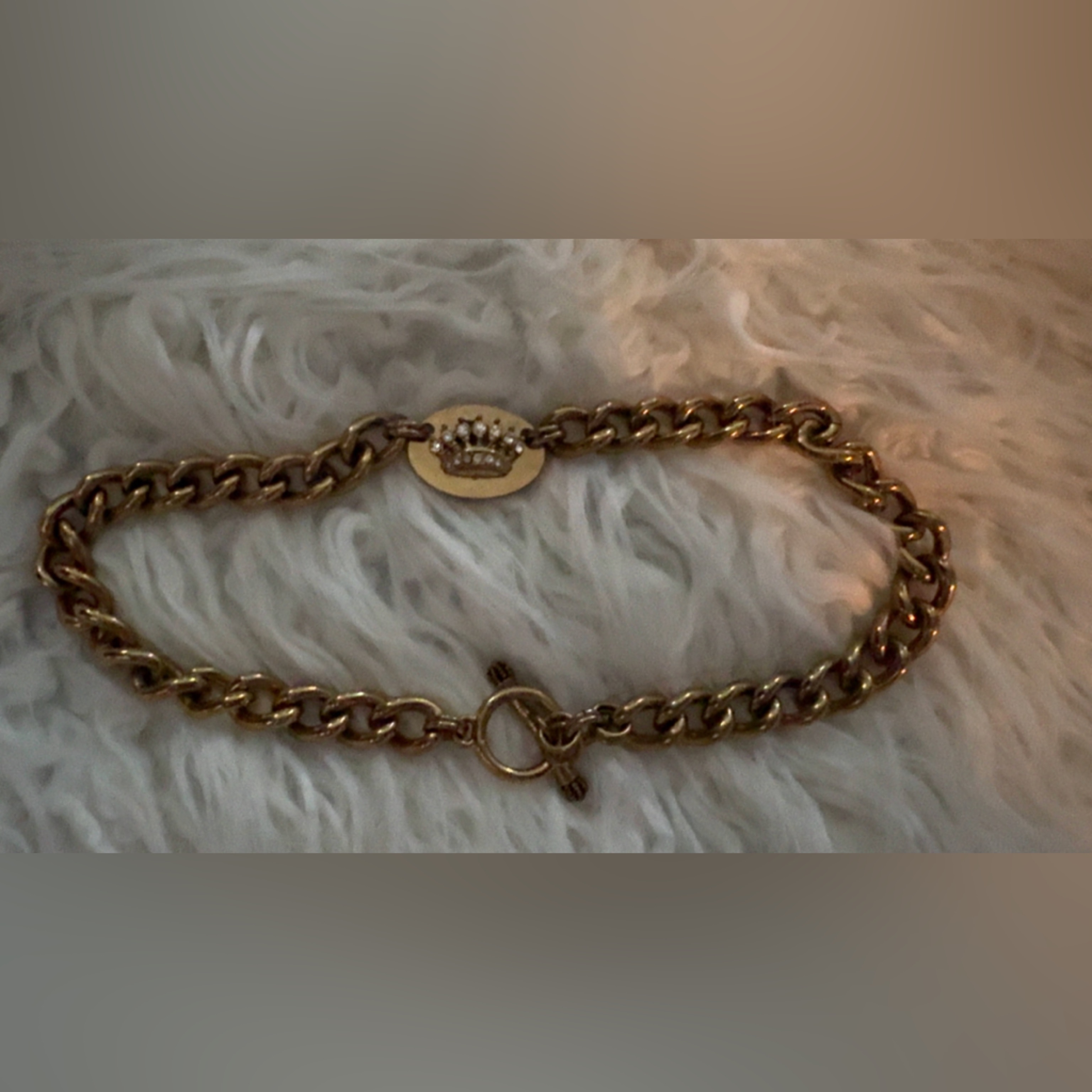 Juicy Couture Crown Charm Necklace
